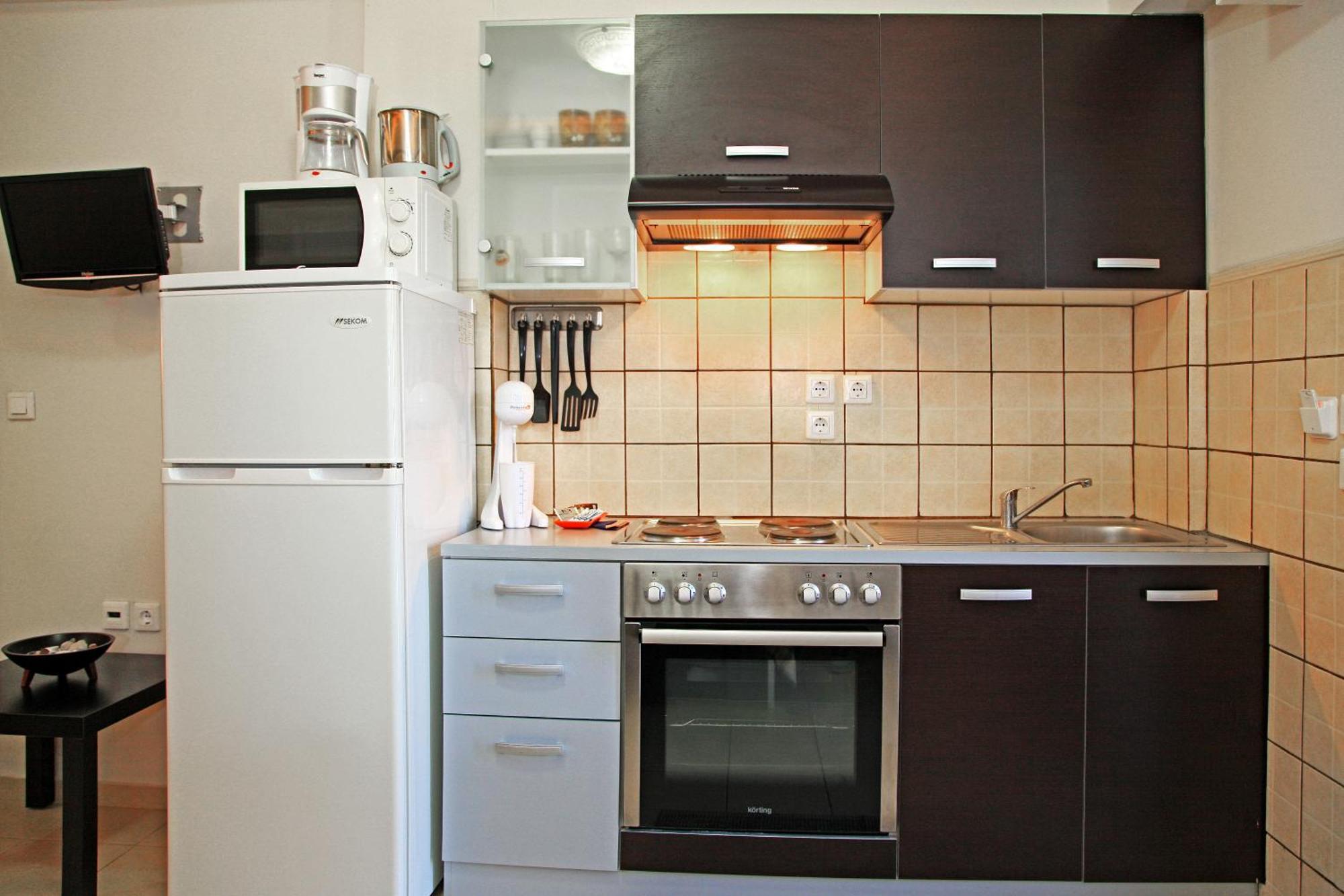 Dionysus Apartments & Suites イエリソス 部屋 写真
