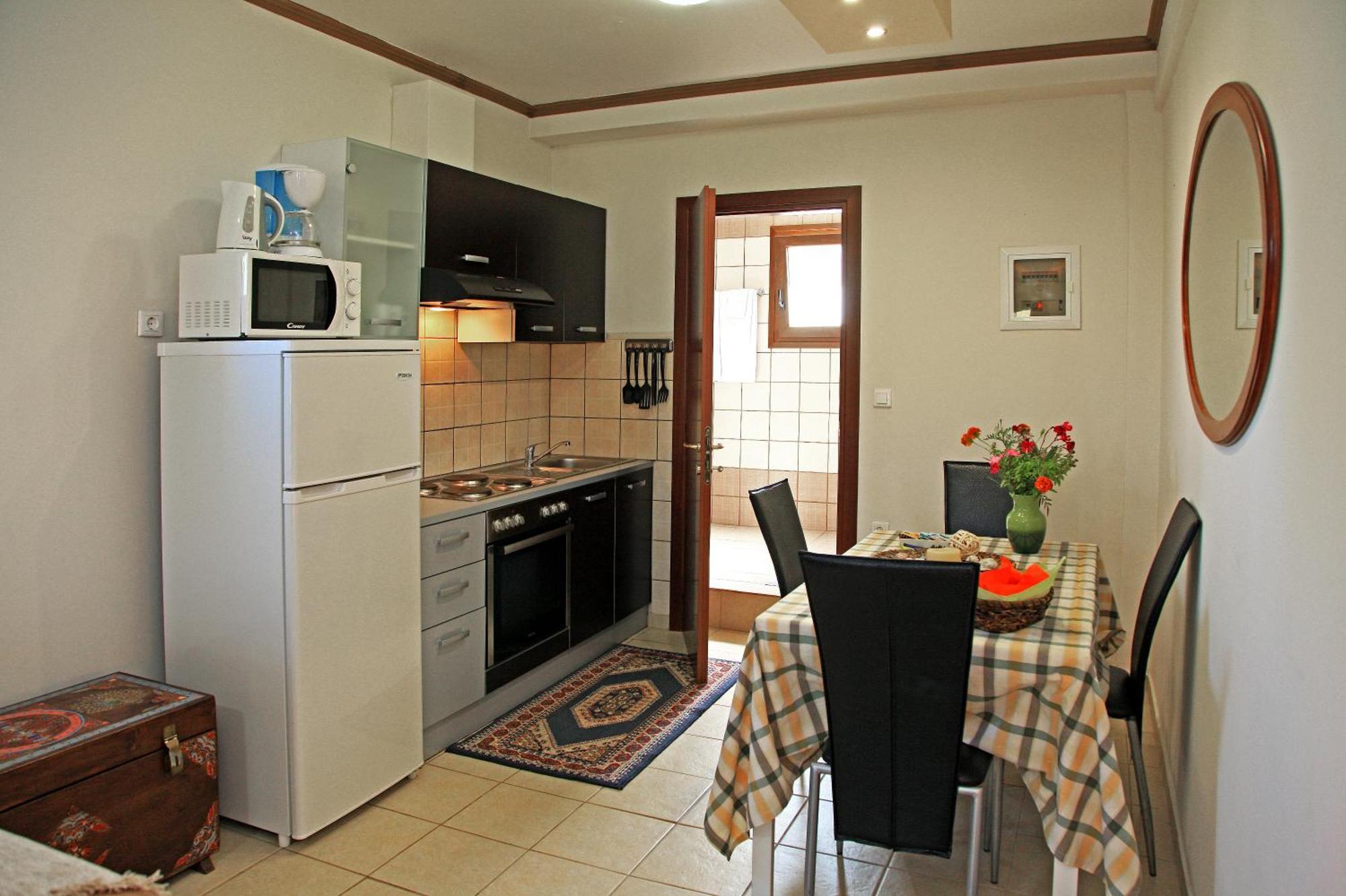 Dionysus Apartments & Suites イエリソス 部屋 写真